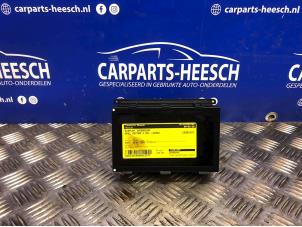 Usagé Affichage intérieur Opel Vectra C 2.2 DIG 16V Prix € 105,00 Règlement à la marge proposé par Carparts Heesch