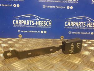 Usagé Attache ceinture avant gauche Skoda Fabia Prix € 21,00 Règlement à la marge proposé par Carparts Heesch