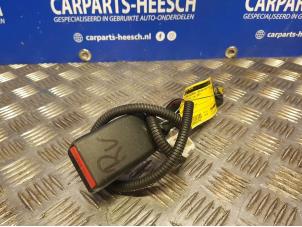 Used Front seatbelt buckle, right Honda Civic Price € 21,00 Margin scheme offered by Carparts Heesch