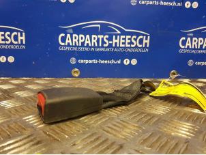 Used Rear seatbelt buckle, centre Mitsubishi Outlander Price € 21,00 Margin scheme offered by Carparts Heesch