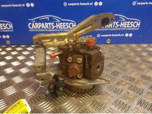 Usagé Pompe haute pression Volvo V50 (MW) Prix € 131,25 Règlement à la marge proposé par Carparts Heesch