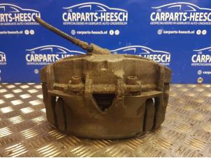 Used Front brake calliper, right Volvo V70 (BW) 2.0 D3 20V Price € 36,75 Margin scheme offered by Carparts Heesch