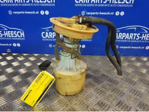 Used Electric fuel pump Volvo S40 Price € 36,75 Margin scheme offered by Carparts Heesch