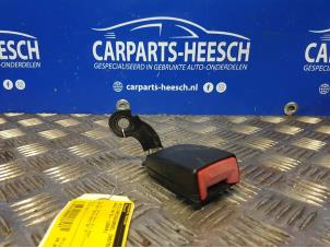Used Rear seatbelt buckle, right Audi A4 Cabrio (B7) 1.8 T 20V Price € 21,00 Margin scheme offered by Carparts Heesch
