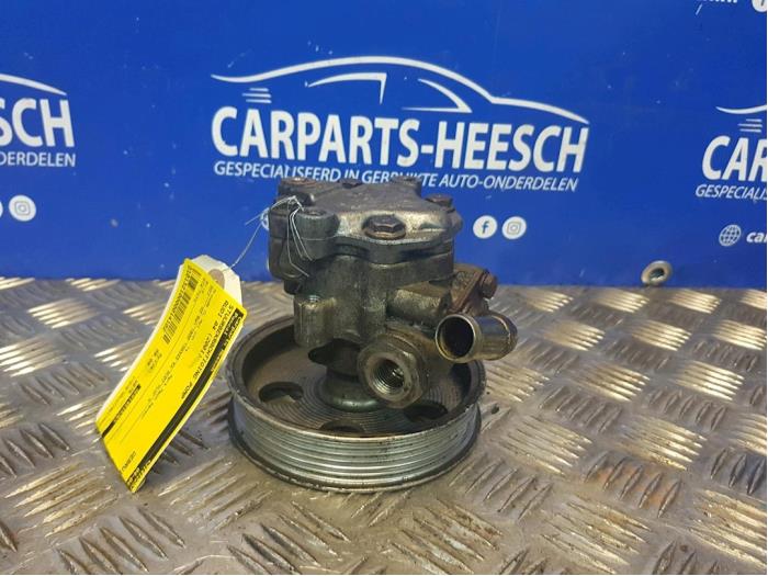 Used Power steering pump Audi A4 Price € 50,00 Margin scheme offered by Carparts Heesch