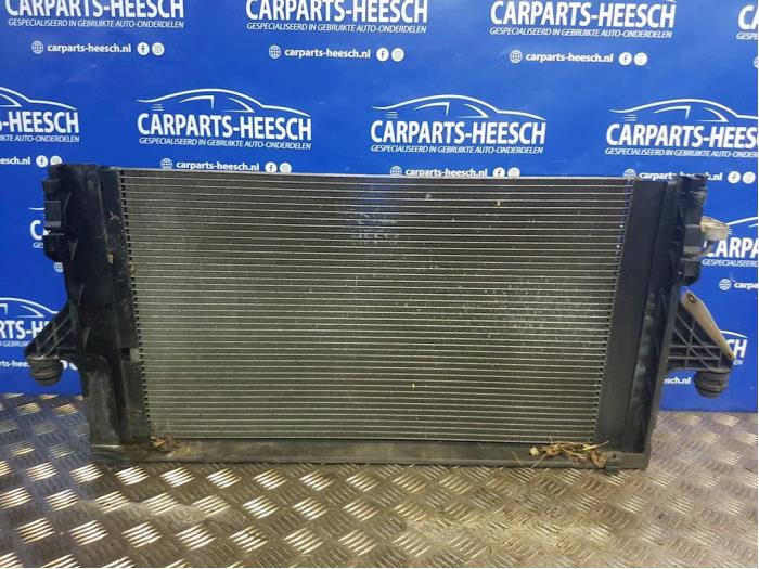 Usagé Radiateur clim Volvo S40 (MS) 2.4i 20V Prix € 40,00 Règlement à la marge proposé par Carparts Heesch
