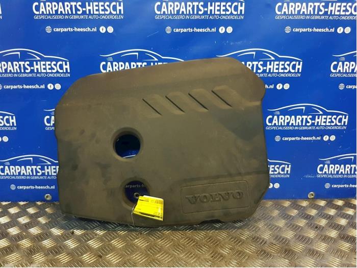 Gebrauchte Abdeckblech Motor Volvo V60 I (FW/GW) 1.6 DRIVe Preis € 30,00 Margenregelung angeboten von Carparts Heesch