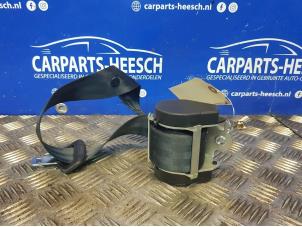 Used Rear seatbelt, left Peugeot 207 CC (WB) 1.6 16V Price € 42,00 Margin scheme offered by Carparts Heesch