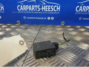Gebrauchte Sitzheizung Schalter Ford C-Max Preis € 10,50 Margenregelung angeboten von Carparts Heesch