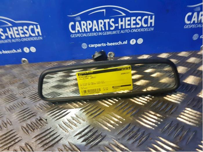 Używane Lusterko wewnetrzne Volvo C30 (EK/MK) 2.0 D3 20V Cena € 50,00 Procedura marży oferowane przez Carparts Heesch