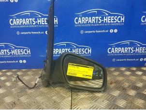 Used Wing mirror, right Ford Focus C-Max 1.8 16V Price on request offered by Carparts Heesch