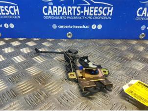 Used Tailgate lock mechanism Audi A4 Cabrio (B7) 1.8 T 20V Price on request offered by Carparts Heesch