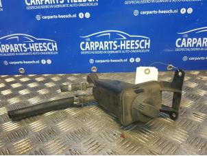 Used Power steering fluid reservoir Audi A4 Cabrio (B7) 1.8 T 20V Price € 15,75 Margin scheme offered by Carparts Heesch