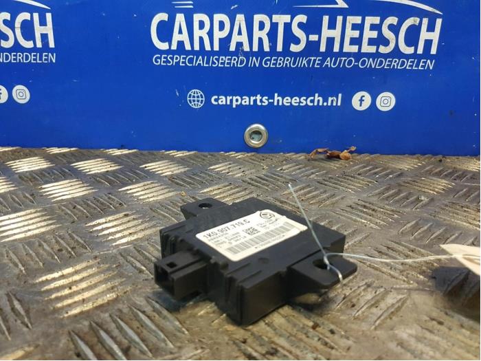 Używane Modul alarmu Audi A3 Sportback (8PA) 1.8 TFSI 16V Cena € 20,00 Procedura marży oferowane przez Carparts Heesch