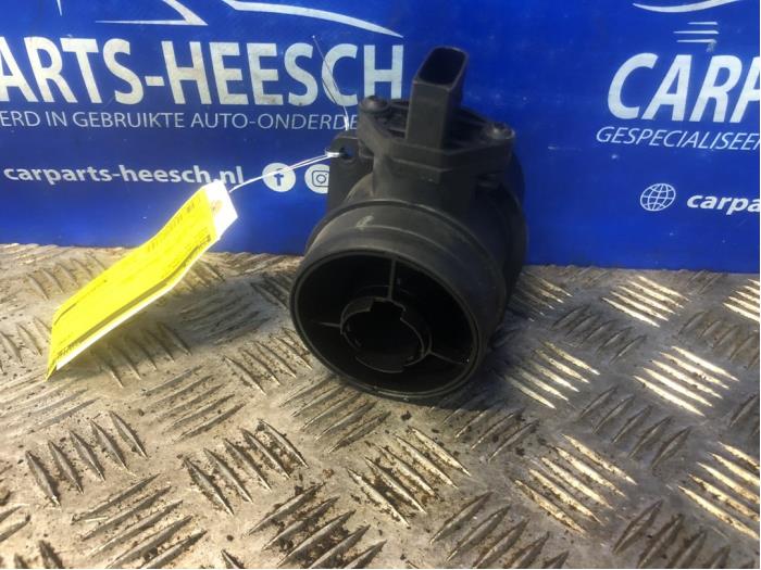 Gebrauchte Luftmassenmesser Audi A4 Preis € 20,00 Margenregelung angeboten von Carparts Heesch