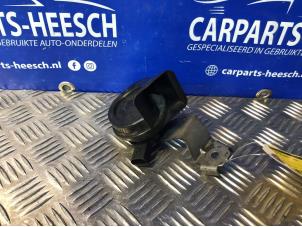 Used Horn Volkswagen Scirocco (137/13AD) 2.0 TSI 16V Price € 21,00 Margin scheme offered by Carparts Heesch