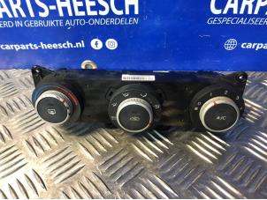 Used Heater control panel Kia Cee'd (EDB5) 1.4 CVVT 16V Price € 42,00 Margin scheme offered by Carparts Heesch