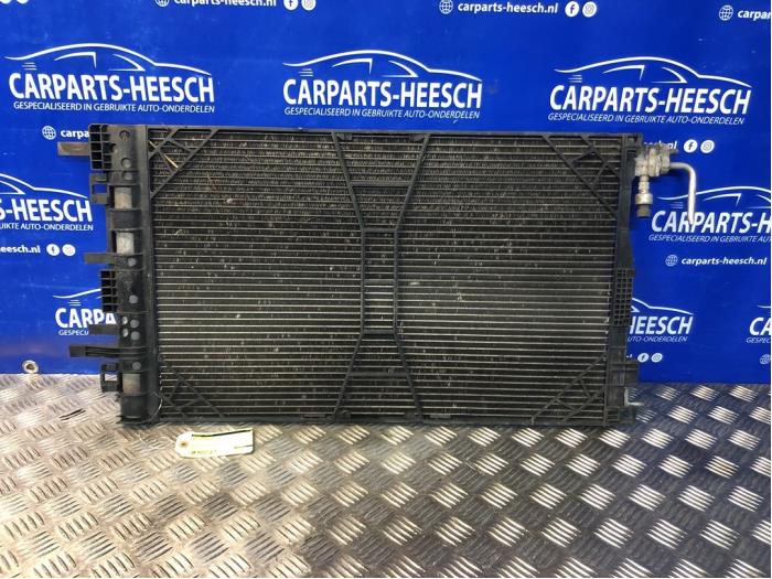 Usagé Radiateur clim Opel Insignia Sports Tourer 2.0 CDTI 16V 130 ecoFLEX Prix € 60,00 Règlement à la marge proposé par Carparts Heesch