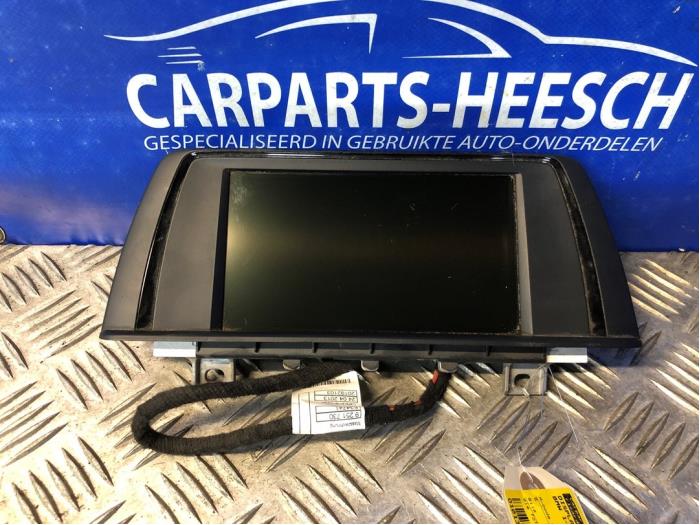 Begagnade Innerdisplay BMW 1-Serie Pris € 150,00 Marginaltabell erbjuds av Carparts Heesch