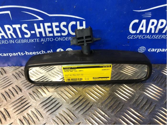 Używane Lusterko wewnetrzne Volvo S80 (AR/AS) 2.4 D5 20V 180 Cena € 50,00 Procedura marży oferowane przez Carparts Heesch