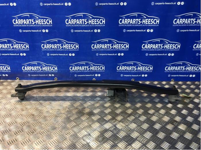 Gebrauchte Motorbalken Volvo XC70 (SZ) XC70 2.4 D5 20V Preis € 50,00 Margenregelung angeboten von Carparts Heesch