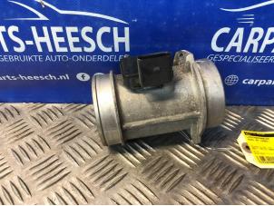 Used Air mass meter Audi A4 Avant (B7) 2.5 TDI V6 24V Price € 21,00 Margin scheme offered by Carparts Heesch