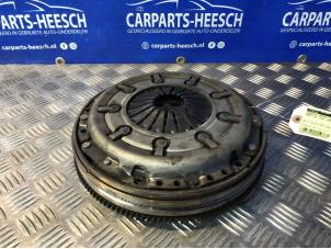 Used Dual mass flywheel Audi A4 Cabriolet (B6) Price € 131,25 Margin scheme offered by Carparts Heesch