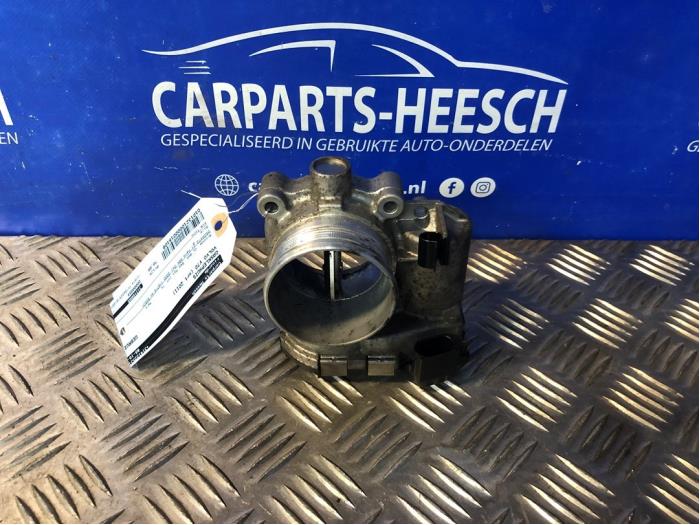 Usagé Boitier papillon Volvo V70 (BW) 2.0 D3 20V Prix € 45,00 Règlement à la marge proposé par Carparts Heesch
