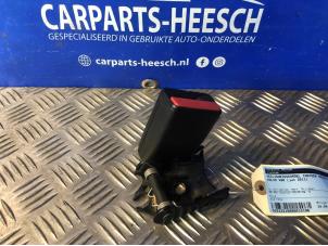 Used Rear seatbelt buckle, right Volvo V60 I (FW/GW) 2.0 D3 20V Price € 21,00 Margin scheme offered by Carparts Heesch