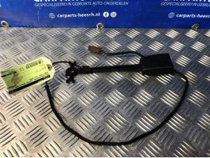 Used Front seatbelt buckle, right Ford S-Max (GBW) Price € 21,00 Margin scheme offered by Carparts Heesch