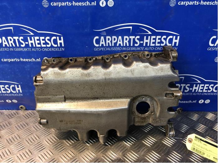 Usagé Couvercle carter Audi A3 (8P1) 1.9 TDI Prix € 40,00 Règlement à la marge proposé par Carparts Heesch