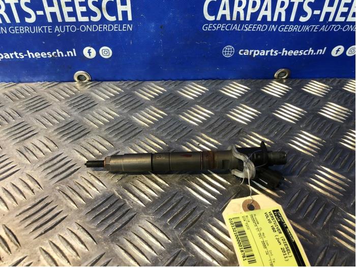 Usagé Injecteurs Volvo V60 I (FW/GW) 2.0 D3 20V Prix € 75,00 Règlement à la marge proposé par Carparts Heesch