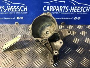Used Fuel filter housing Volvo V50 (MW) 1.6 D2 16V Price € 42,00 Margin scheme offered by Carparts Heesch