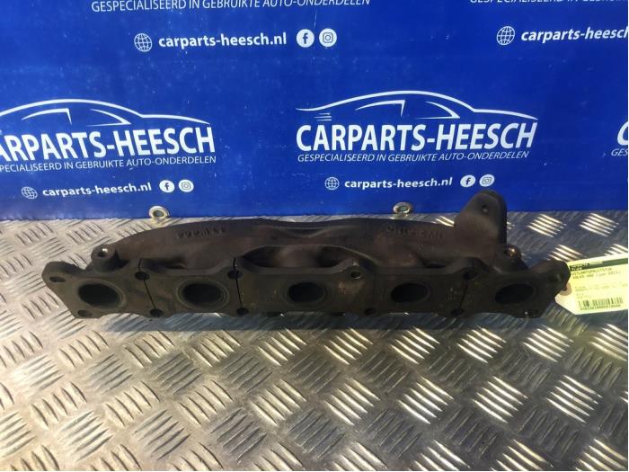 Gebrauchte Abgaskrümmer Volvo V60 I (FW/GW) 2.0 D3 20V Preis € 50,00 Margenregelung angeboten von Carparts Heesch