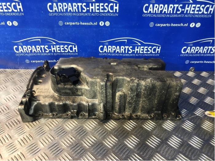 Gebrauchte Ölwanne Volvo XC70 (BZ) 2.4 D5 20V AWD Preis € 75,00 Margenregelung angeboten von Carparts Heesch