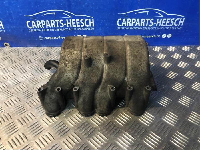 Begagnade Insugsrör Volkswagen Caddy Pris € 50,00 Marginaltabell erbjuds av Carparts Heesch