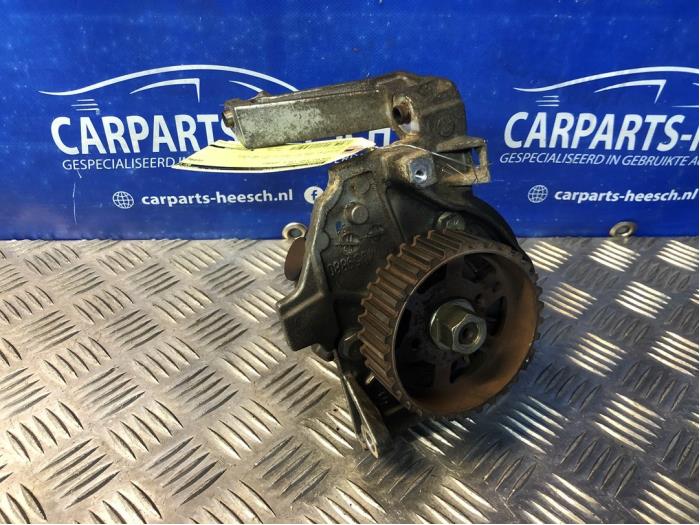 Begagnade Högtryckspump Volvo S40 (MS) 1.6 D 16V Pris € 125,00 Marginaltabell erbjuds av Carparts Heesch