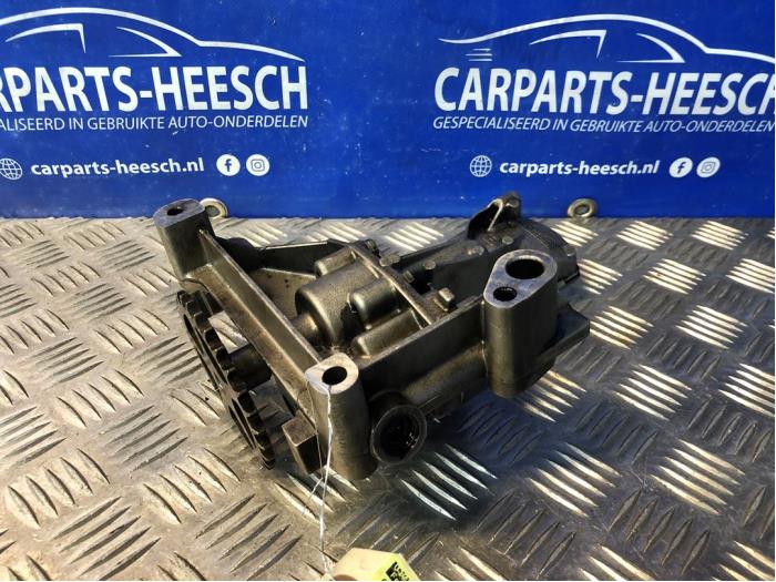 Gebrauchte Ölpumpe Volvo S40 (MS) 1.6 D 16V Preis € 50,00 Margenregelung angeboten von Carparts Heesch