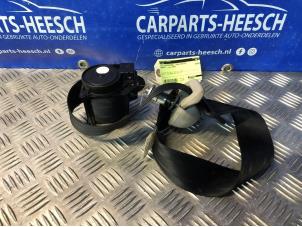 Usagé Ceinture de sécurité arrière gauche Mazda 5 (CR19) Prix € 42,00 Règlement à la marge proposé par Carparts Heesch