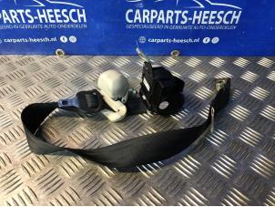 Used Rear seatbelt, right Mazda 5 (CR19) Price € 42,00 Margin scheme offered by Carparts Heesch
