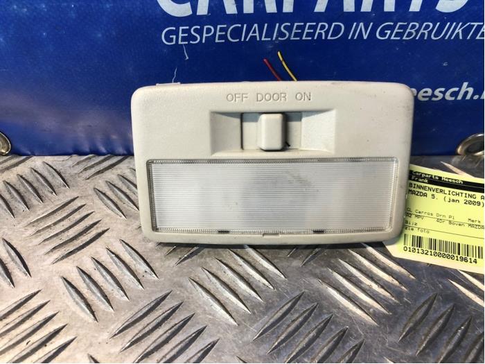 Begagnade Innerbelysning, bak Mazda 5 (CR19) 1.8i 16V Pris € 15,00 Marginaltabell erbjuds av Carparts Heesch