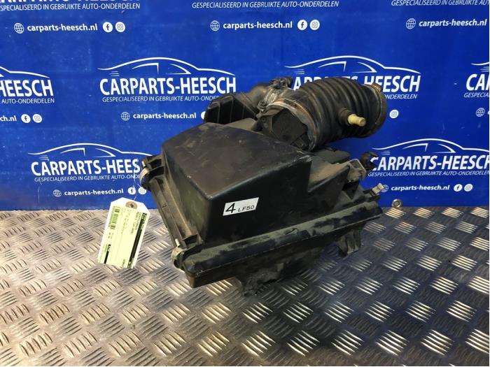 Begagnade Luftfilterhus Mazda 5 (CR19) 1.8i 16V Pris € 40,00 Marginaltabell erbjuds av Carparts Heesch