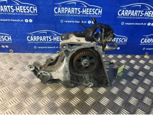 Used High pressure pump Opel Insignia 2.0 CDTI 16V 130 Ecotec Price € 157,50 Margin scheme offered by Carparts Heesch