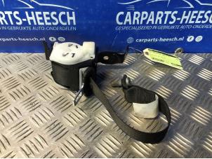 Usagé Ceinture de sécurité arrière gauche Opel Insignia 2.0 CDTI 16V 130 Ecotec Prix € 42,00 Règlement à la marge proposé par Carparts Heesch