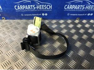 Used Front seatbelt, right Ford Focus 2 C+C 2.0 16V Price € 36,75 Margin scheme offered by Carparts Heesch