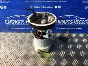 Used Electric fuel pump Ford Focus 2 C+C 2.0 16V Price € 31,50 Margin scheme offered by Carparts Heesch