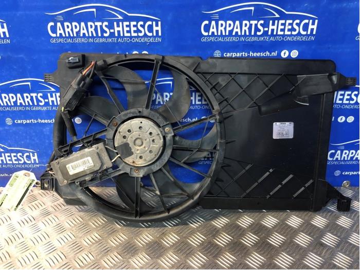 Gebrauchte Kühlerventilator Volvo S40 (MS) 1.8 16V Preis € 50,00 Margenregelung angeboten von Carparts Heesch