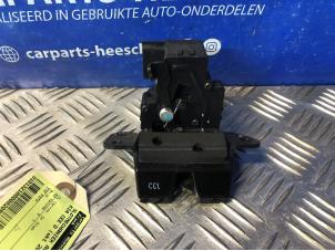 Used Tailgate lock mechanism Kia Cee'd (EDB5) 1.4 CVVT 16V Price € 31,50 Margin scheme offered by Carparts Heesch