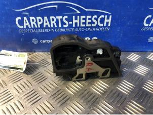Używane Mechanizm blokady drzwi prawych tylnych wersja 4-drzwiowa BMW 1 serie (E87/87N) 116i 1.6 16V Cena € 36,75 Procedura marży oferowane przez Carparts Heesch
