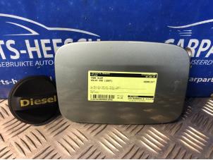 Used Tank cap cover Volvo V50 (MW) 2.0 D 16V Price € 21,00 Margin scheme offered by Carparts Heesch